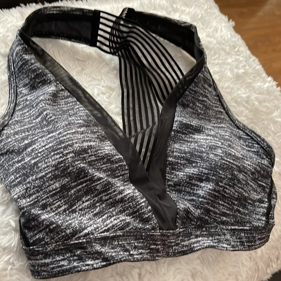 ⚜️Victoria’s Secret sport top⚜️ - Picture 8 of 8